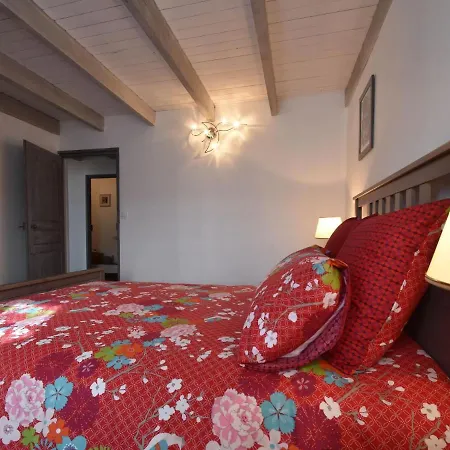Holiday home Peaceful House With Garden Near Sea *