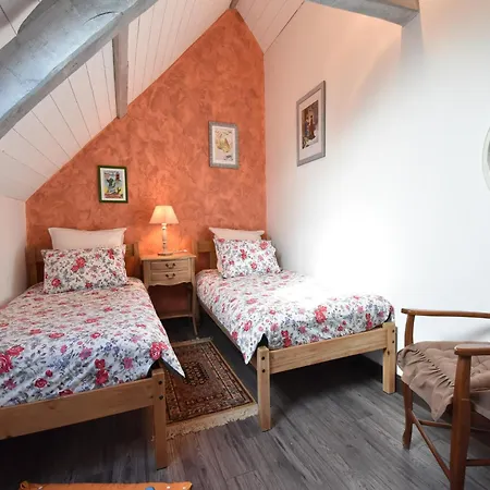 Holiday home Quiet Normandy Retreat Saint-Remy-des-Landes